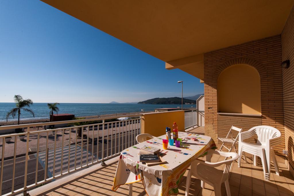 Il Mare In Giardino Daire Scauri  Dış mekan fotoğraf